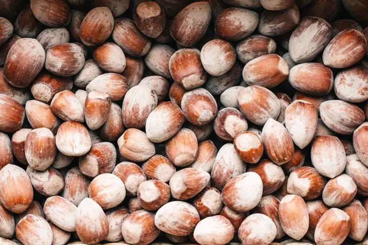 Castanhas e avelãs a granel